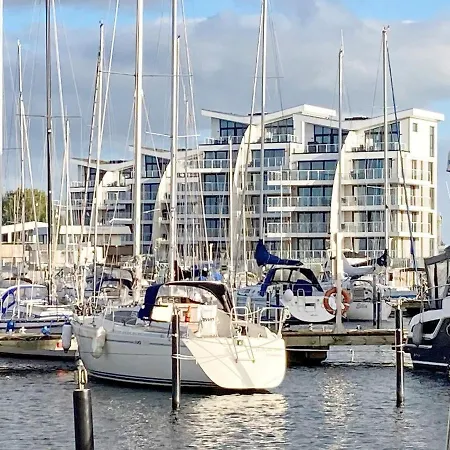 Penthauswohnung Direkt Auf Dem Wasser